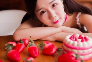 GIRLT果团网 - 龚玥菲:一个私拍,也许只是少女梦想的碎片?