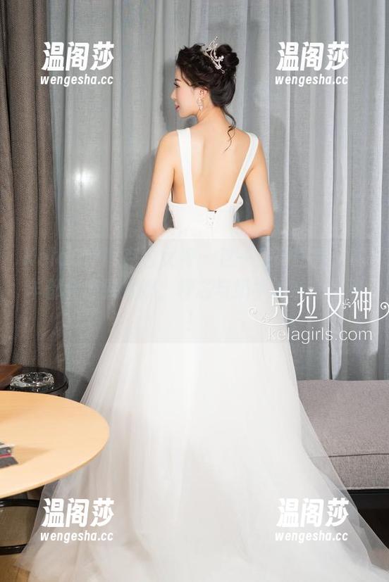 KelaGirls克拉女神 - 这一系列图片，绵羊都会感到嫉妒，梓芯与奶牛的亲密互动！