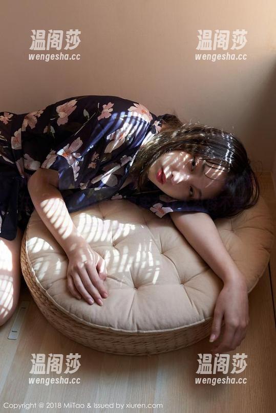 MiiTao蜜桃社-静香Mandy MiiTao蜜桃社 - 看!静香Mandy也疯狂运动了,这组写真实在让人忍俊不禁——快来“更新”。