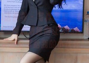 XIAOYU语画界 - 写真集里,小蛮妖Yummy的每一帧都清纯得让人想瞪大眼睛,真得分享给我的小伙伴!