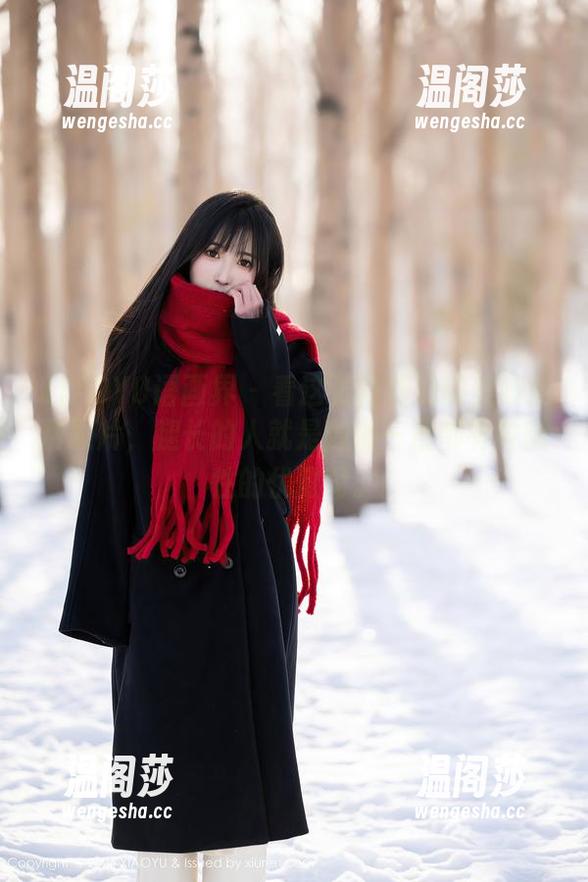 XIAOYU语画界-郑颖姗 XIAOYU语画界 - 看这张郑颖姗的美脚免费照片,腿长的人就是随便一摆都有种随性的优雅啊。