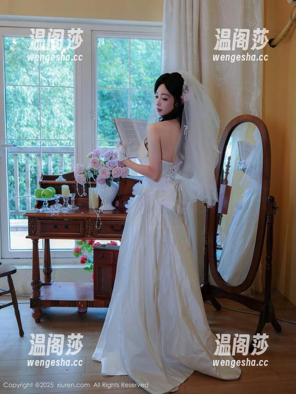 Xiuren秀人网-小海臀Rena Xiuren秀人网 - 小海臀Rena的写真集:当天使遇上平常,下载见真章!