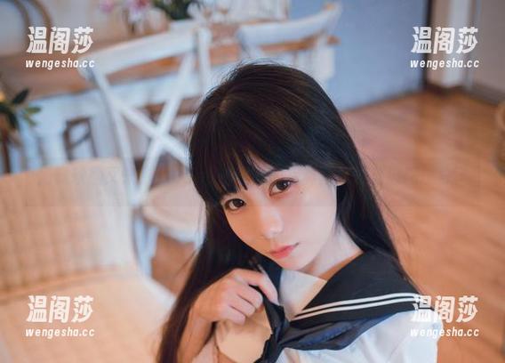 奶味软糖又来了！usejan蓝蓝的写真图集，这波糖过分了