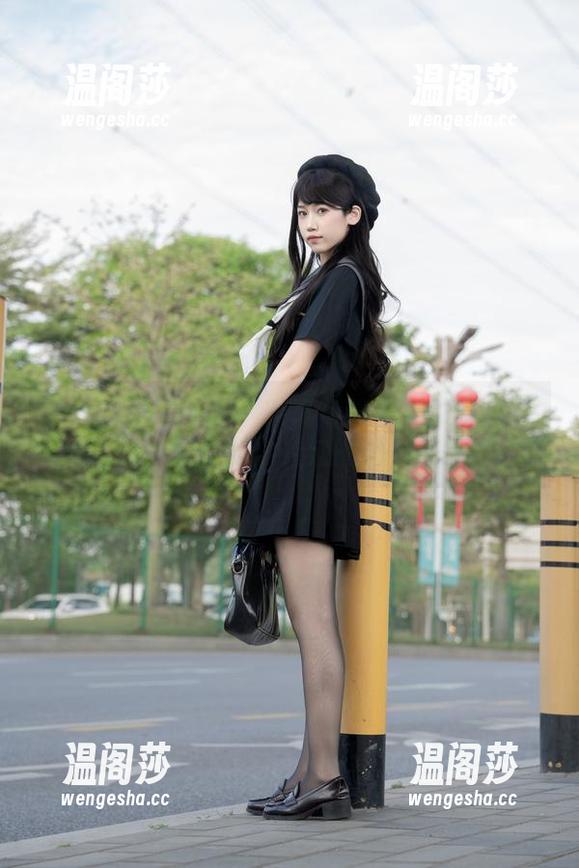 不呆猫 不呆猫来分享了!少女写真——这场戏我可是偷偷看过的哦。