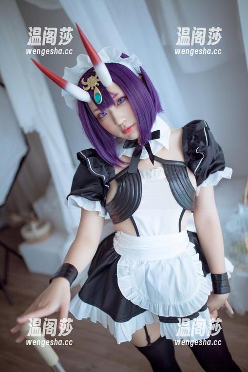弥美Mime全套写真：灰丝与阳光——谁在争风头？
