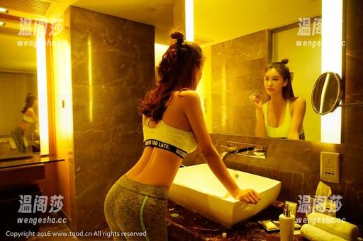 推女神-Lee小棠 推女神 - 属于Lee小棠的万圣节写真:一口气拍了百张,明天我得找个心理医生看是否太投入