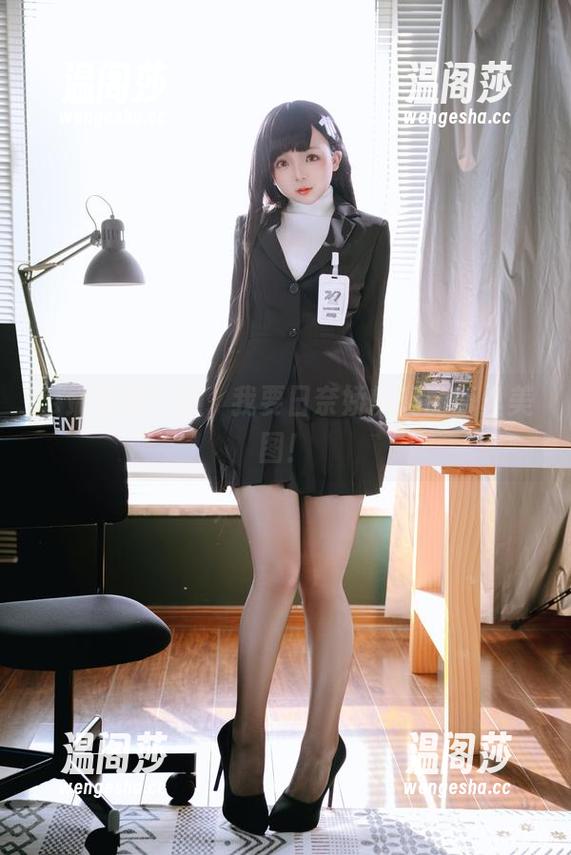 云端壁纸？不，我要日奈娇的玛丽萝丝美图！