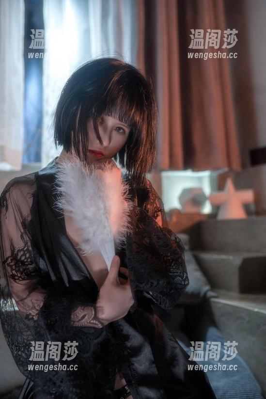 你的小心脏准备好了吗？晕崽Zz的朱砂高清套图来了！