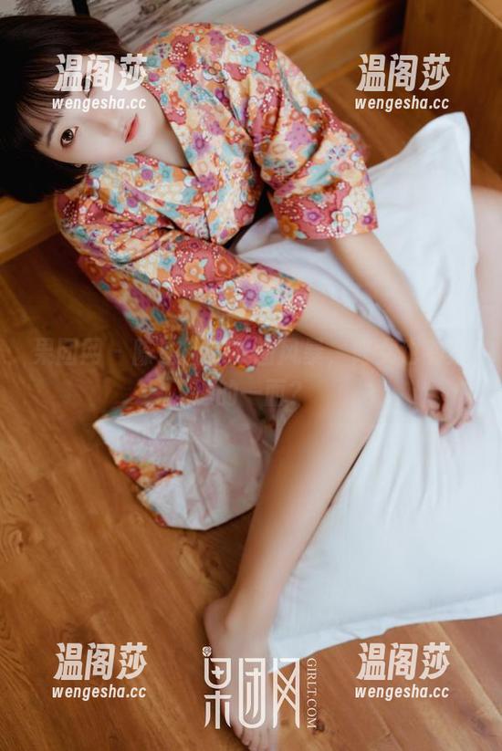 果团网 - 陈迪娅的美图风暴，修女也有叛逆的一面？