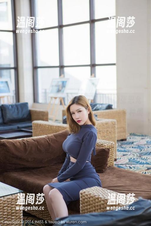爱蜜社 - 天呐，这组礼服写真里的张思允Nice你好像是个仙女，我这边都是各种羡慕。