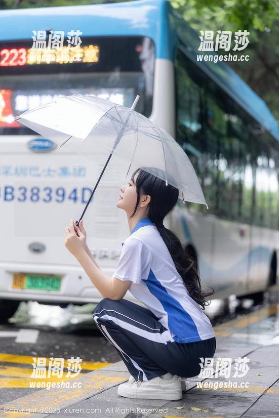 秀人网 - 当小尤奈遇上瑜伽，在线造梦美图，保持优雅不摔倒！