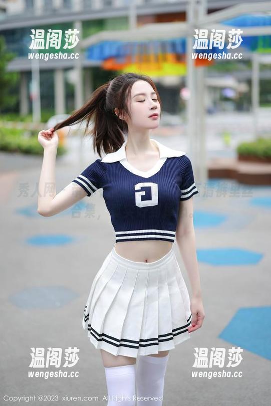 秀人网-樱桃小阑子 秀人网 - 带你看樱桃小阑子的高清裤里丝合集,真实好到掉心。
