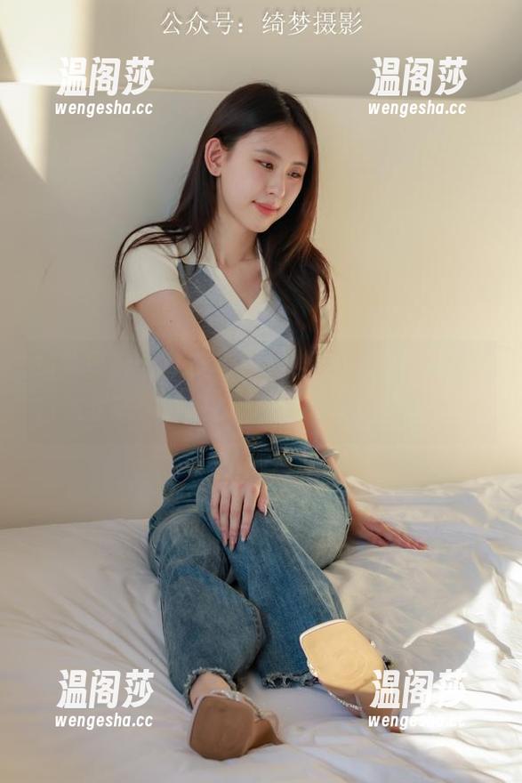 绮梦摄影 - 阿依夏在线合集，珍藏了她的自然状态，话说水印也算是个保护伞吧？