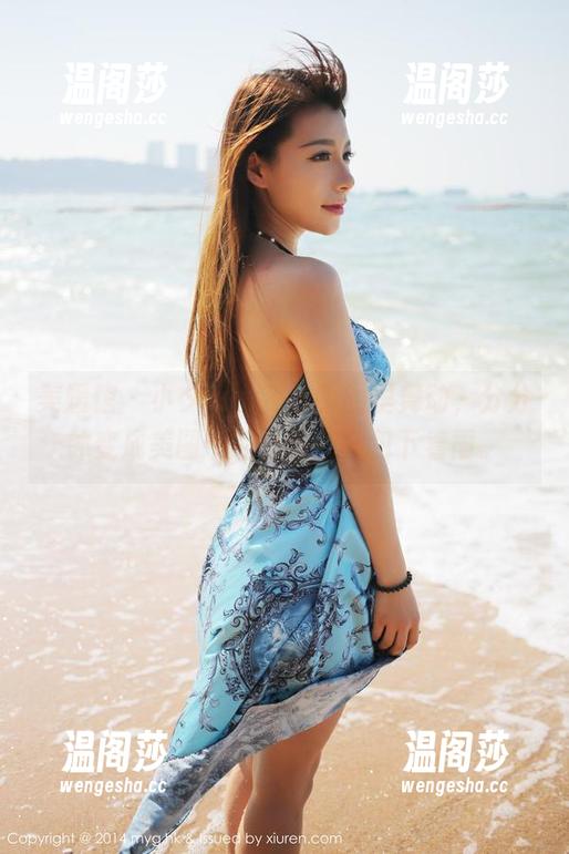 美媛馆 - 小夕juju在水手服里舞动，分分钟变成美图中的奇幻，图包下着雨。