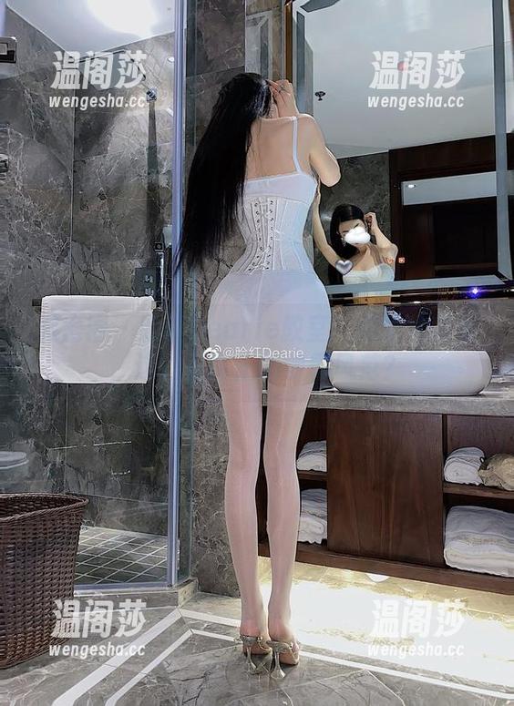 微密圈 - 脸红Dearie教室：高清作品集，这才是真正的学霸风范？
