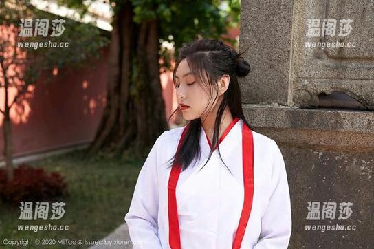蜜桃社-真希 蜜桃社 - 潜水模式开启!真希原图在线,死库水怎能少?