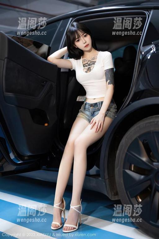 语画界 - 谁还在说婚纱只属于白头偕老？看李丽莎的免费原图