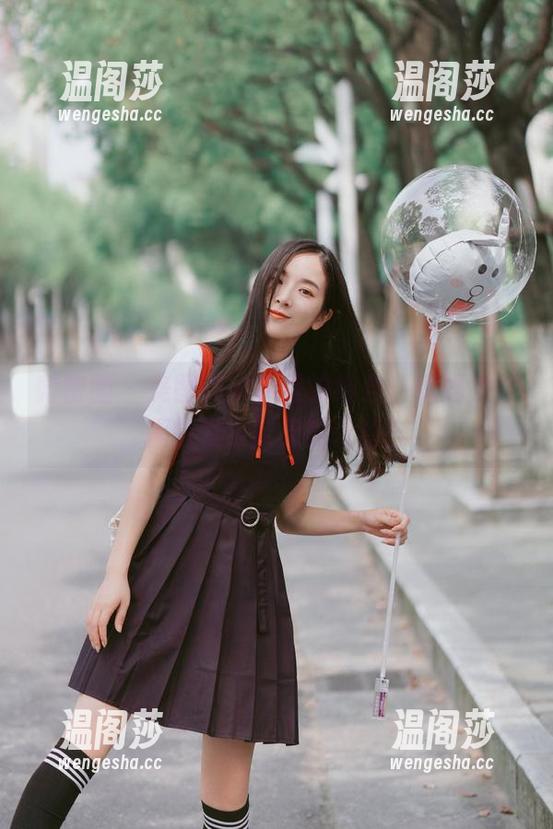 微密圈 - 美图和水手服的结合，辣妈女神提前发放秋天的诱惑！