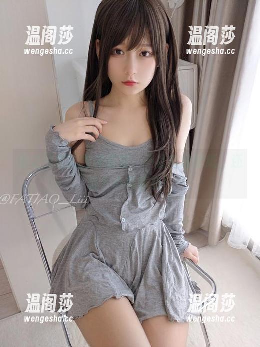 迷之呆梨的围裙猫猫：不止高清壁纸，还是个心机萌物！