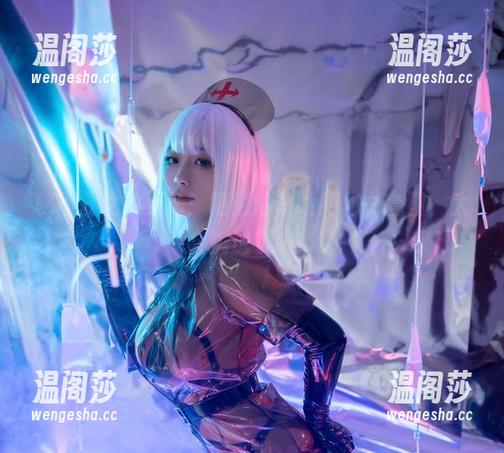 秘不复生的更新：陌陌咕咕咕的秘书套图，太会挑逗了吧！