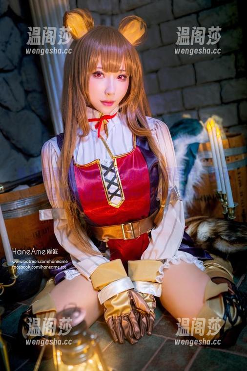 每次看雨波HaneAme的爱宕图片，脑子里就开始自己编一堆小剧本…