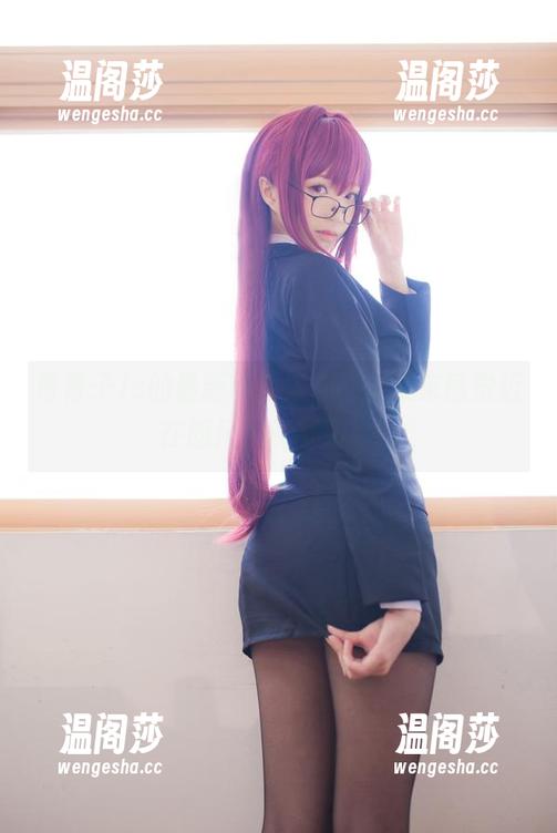 青青子Js的最新作品集，初音未来感觉近在咫尺，离奇又真实